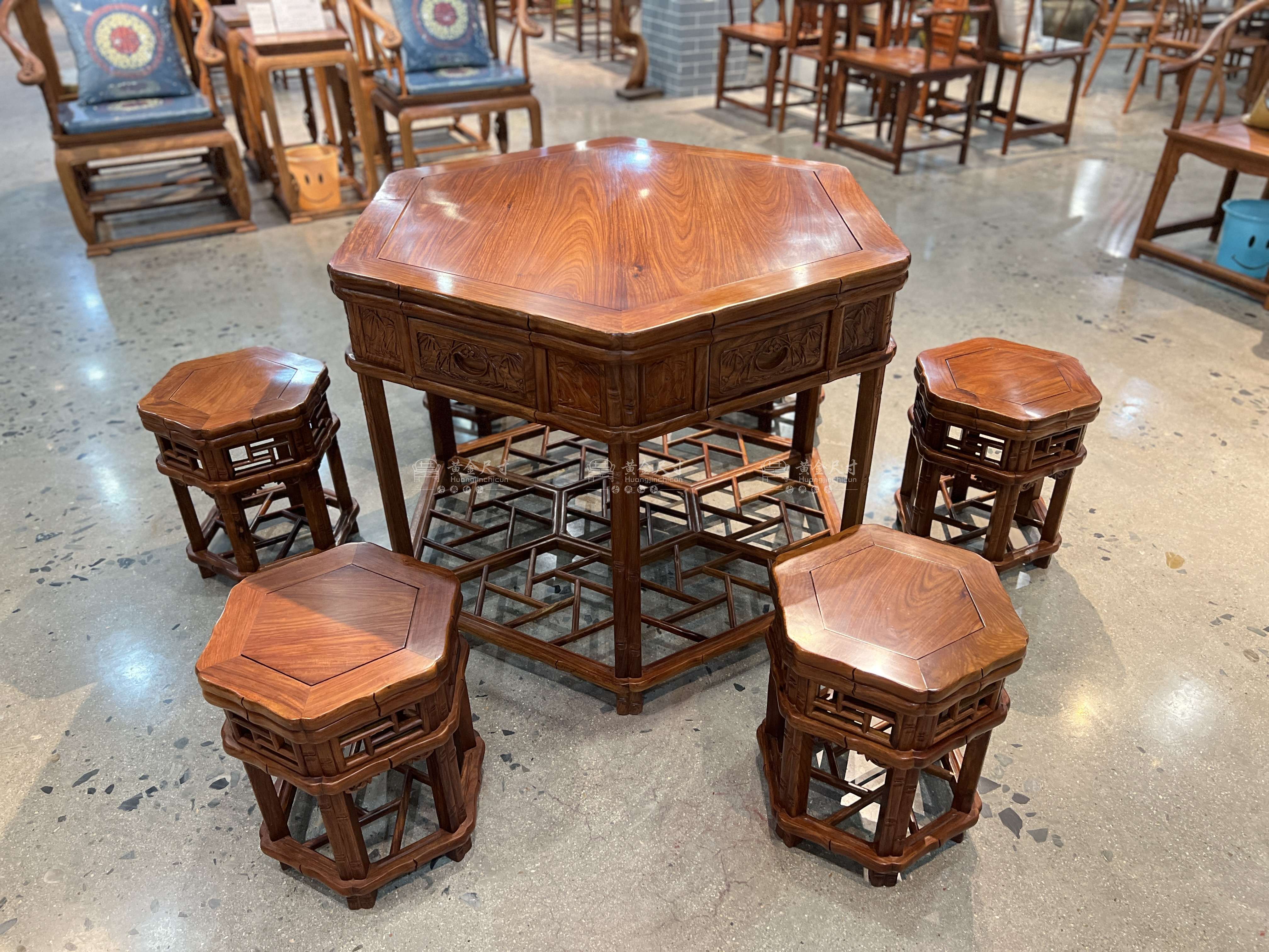 A18 1.1米竹节六角桌 &nbsp;蜜蜡3.jpg