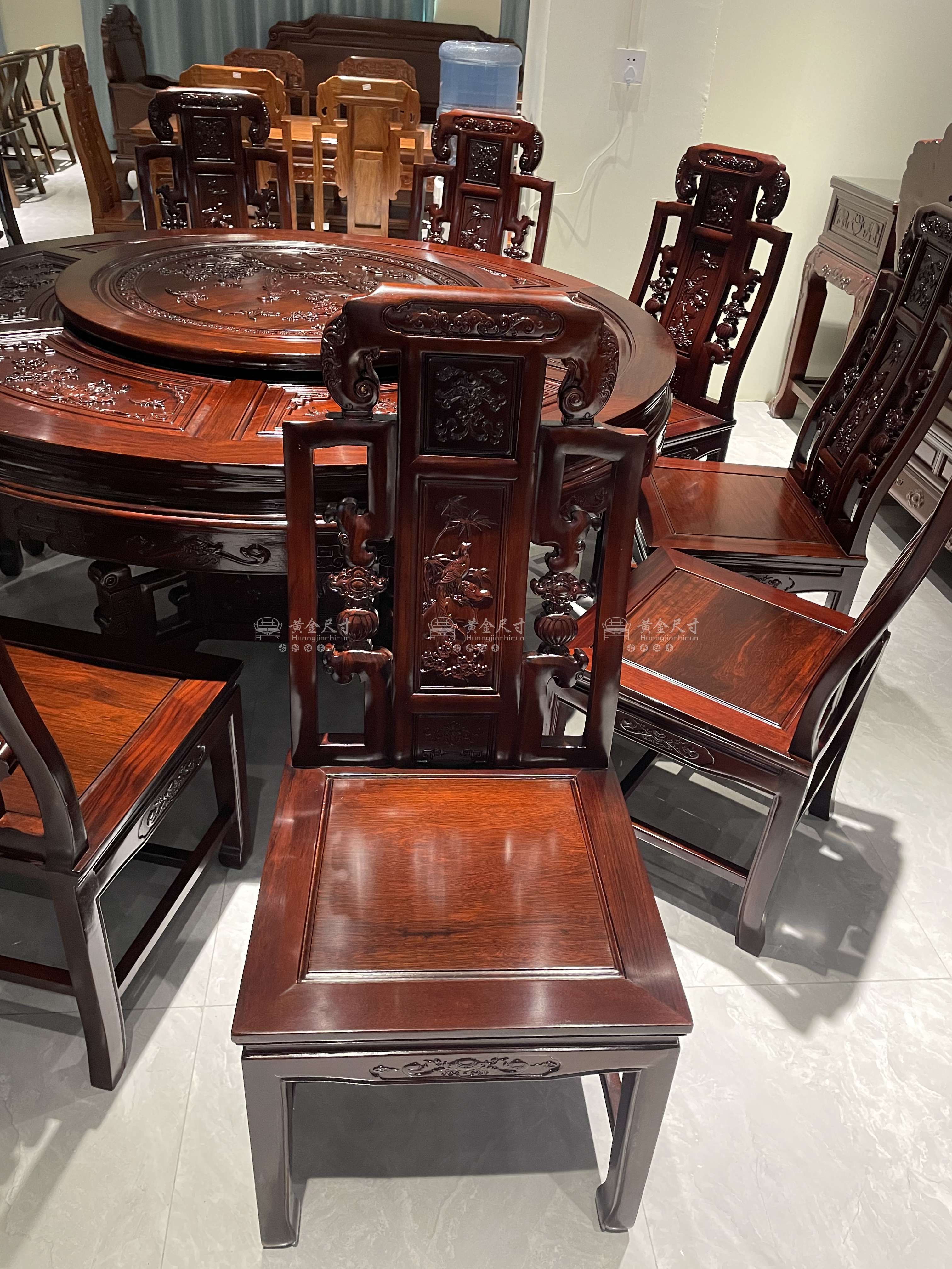 1.5米雕花圆台+10张餐椅 A98东非酸枝 (5).jpg