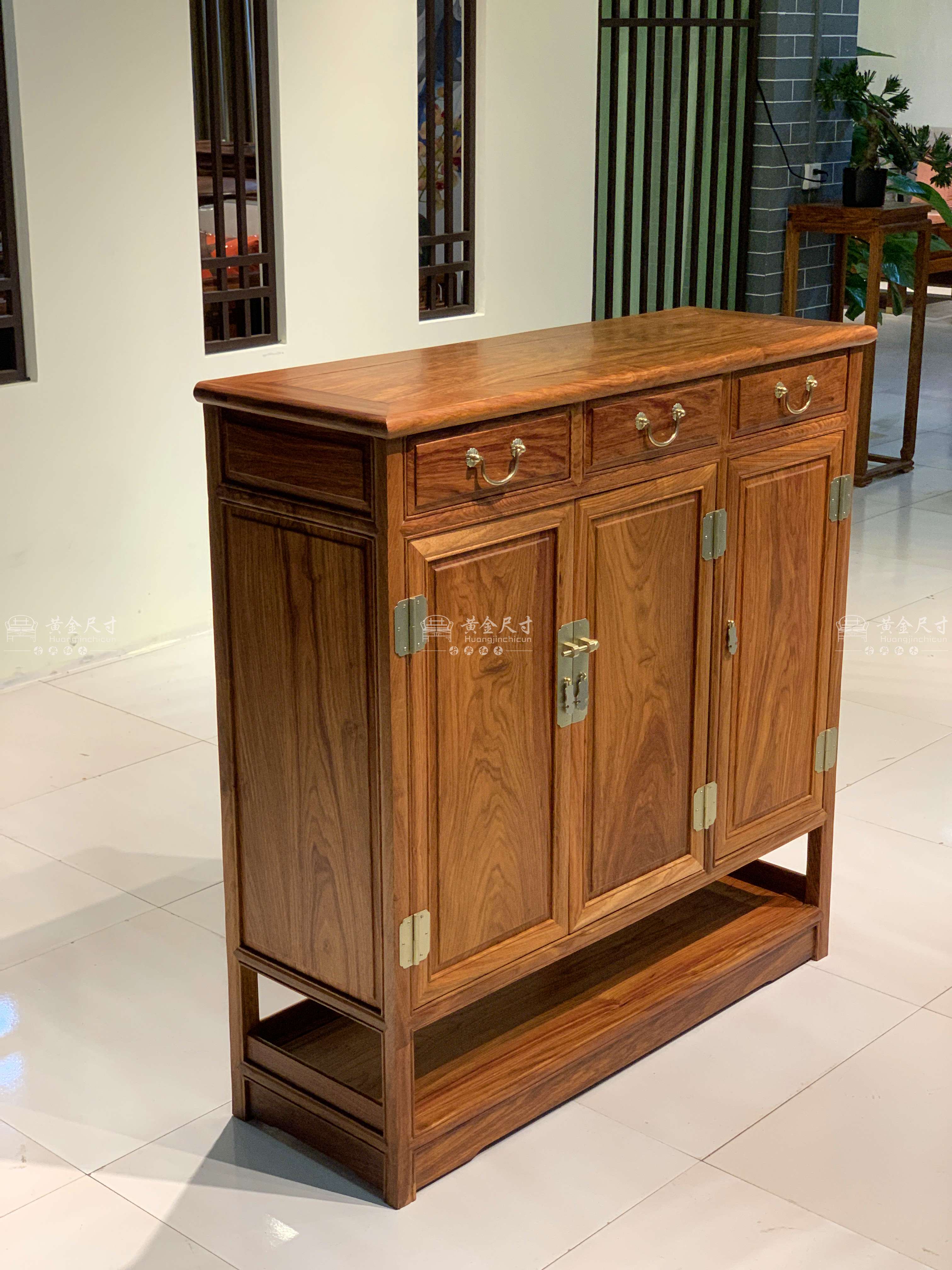 1.06米素面三门鞋柜A18烫蜂蜡精品  (6).jpg