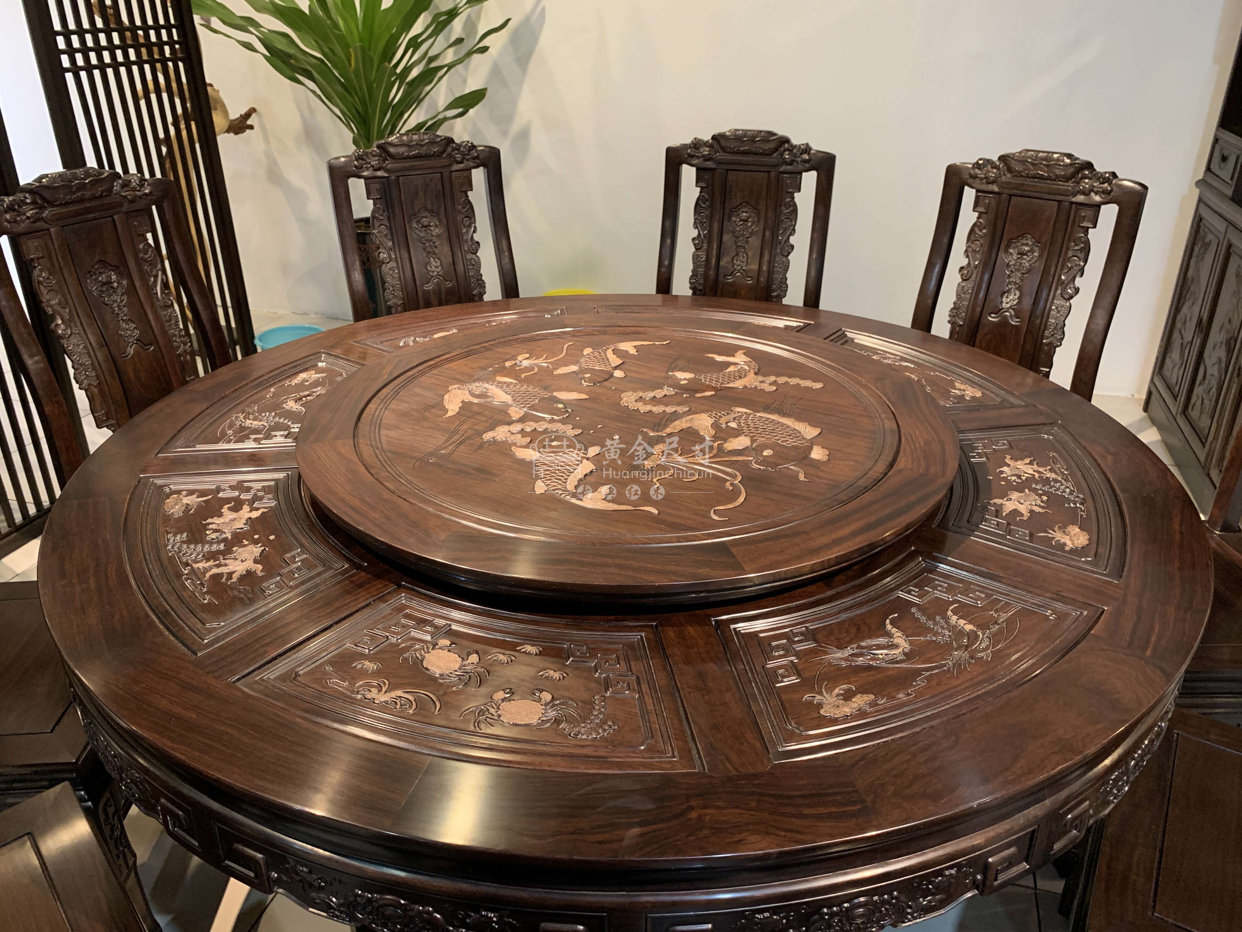 1.5米檀雕招财进宝圆台配10椅A3黑檀   (6).JPG