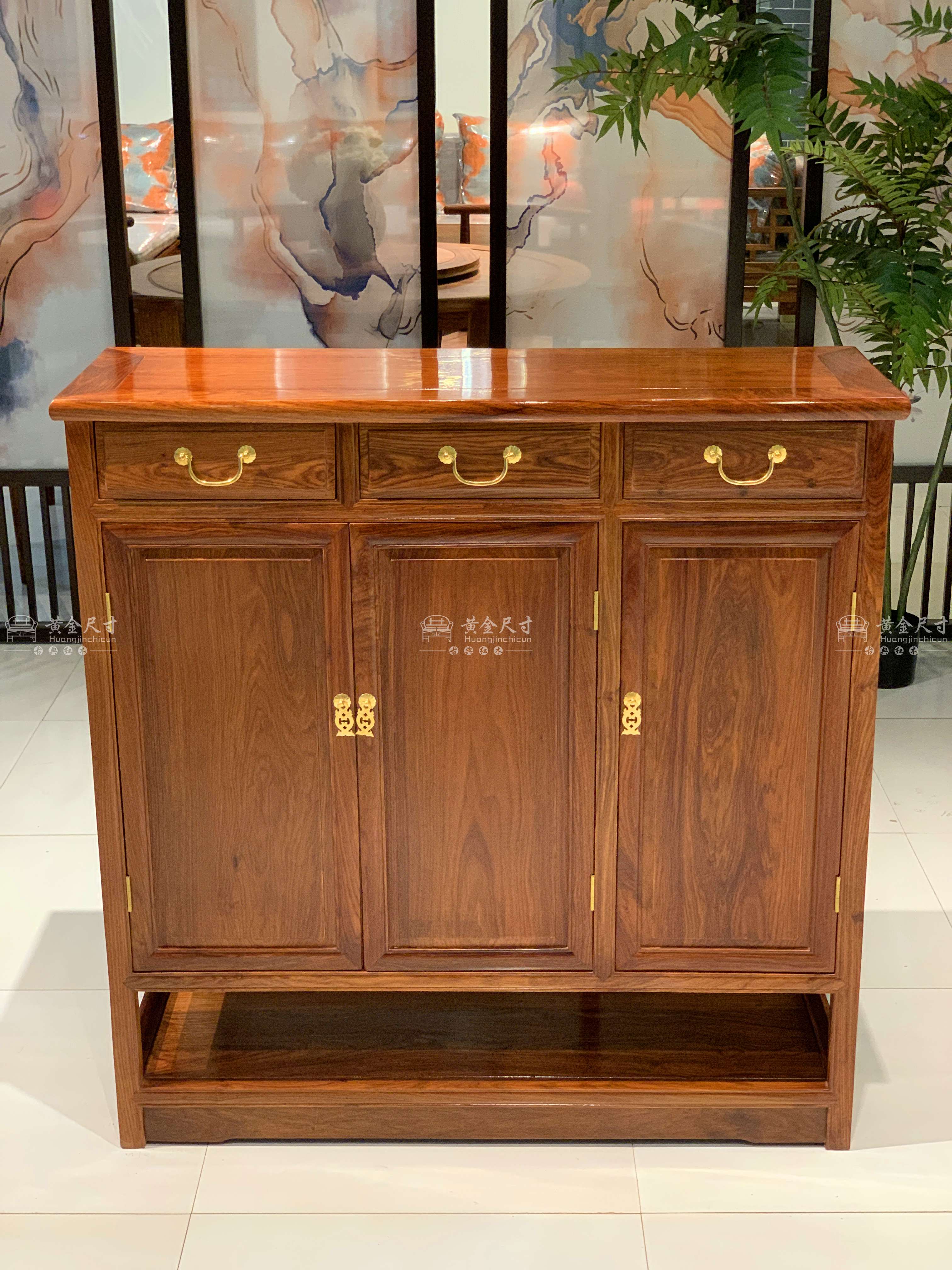 1.06米素面三门鞋柜 【精品】A18蜜蜡