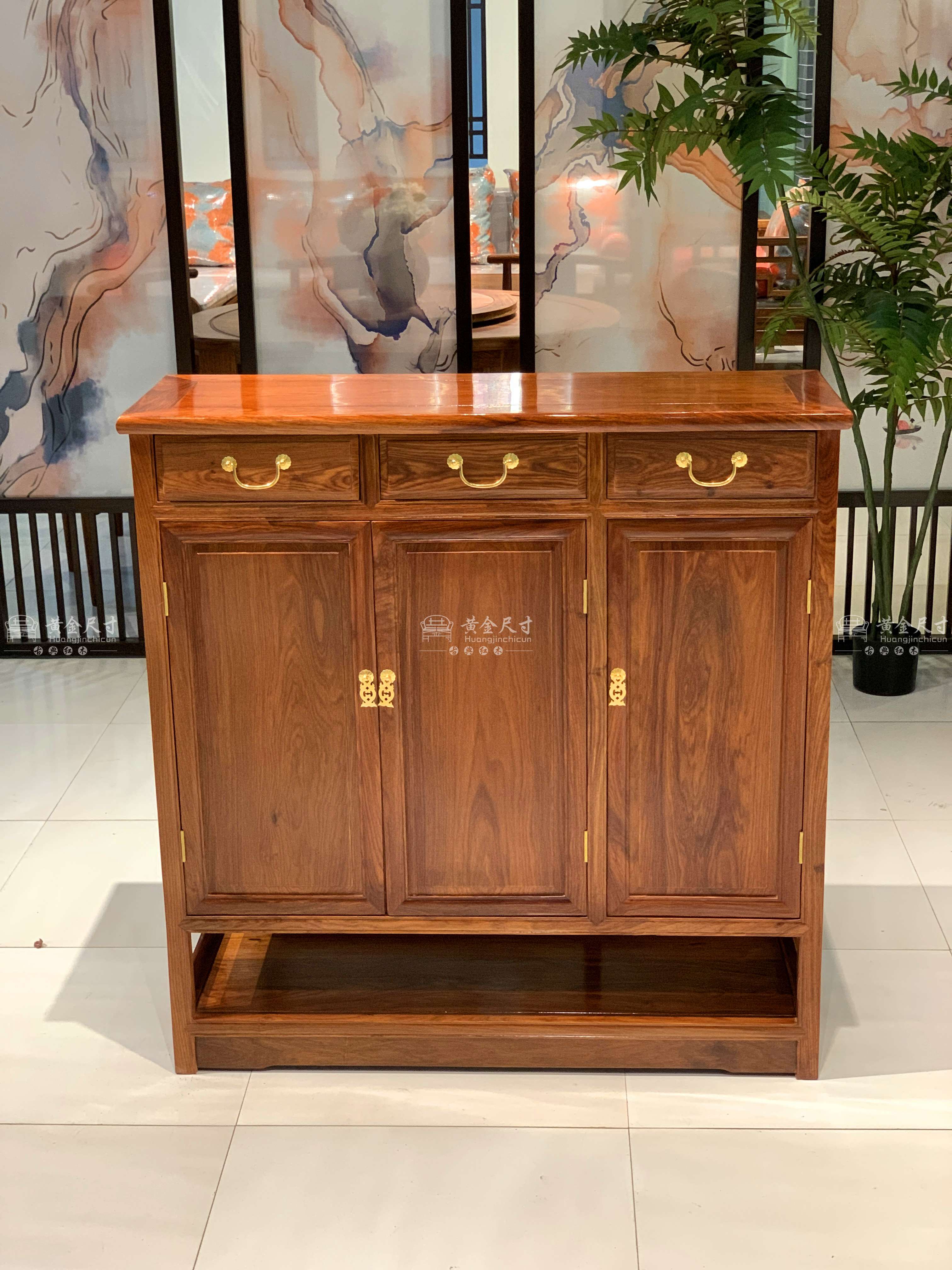 1.06米素面三门鞋柜 A18蜜蜡  (8).jpg